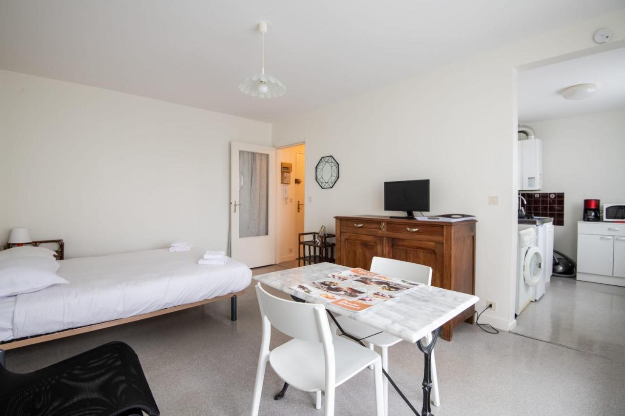 Beautiful F1 Bis In The Heights Of Tours #Private Parking 아파트 외부 사진